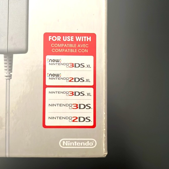 AC Adapter - Picture 2 of 2